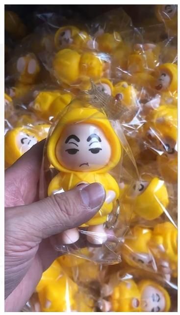 Shinchan Face Changing Keychain by Trendyfyinds™