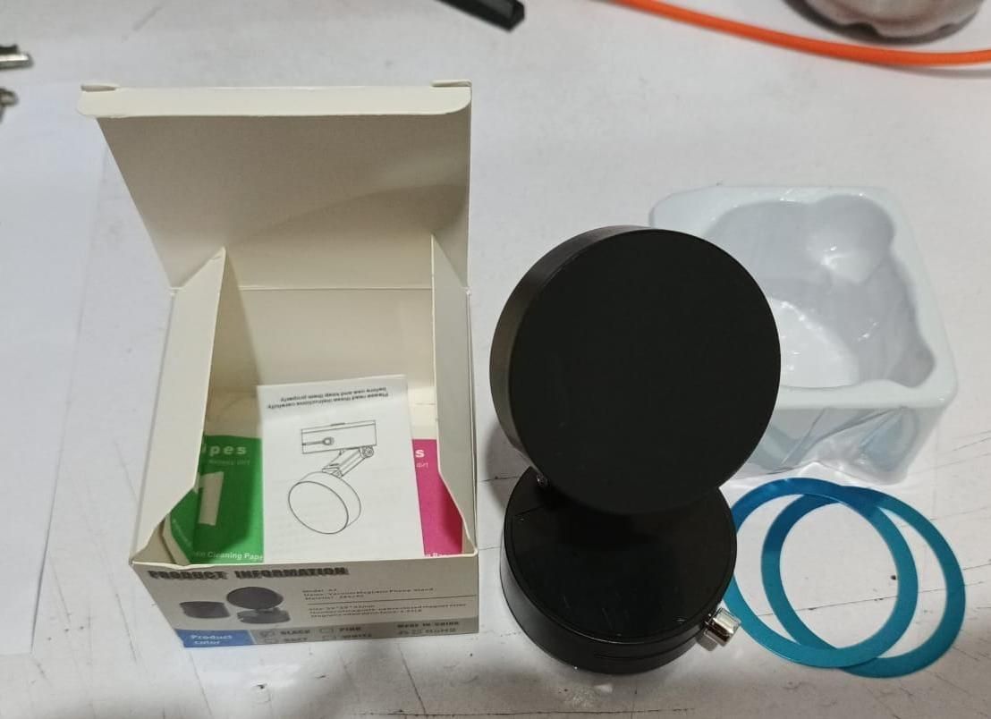 Vacuum Magnetic Suction Phone Holder by Trendyfyinds™